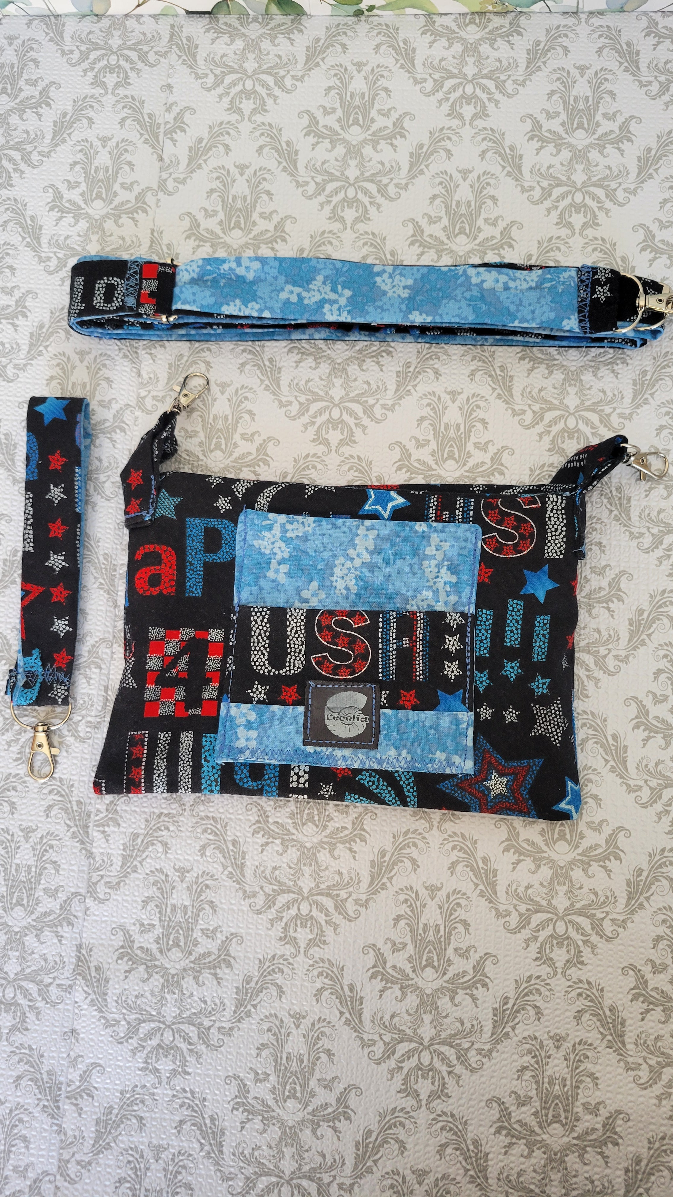 USA pattern with adjustable strap and hand strap. Causal Purse
