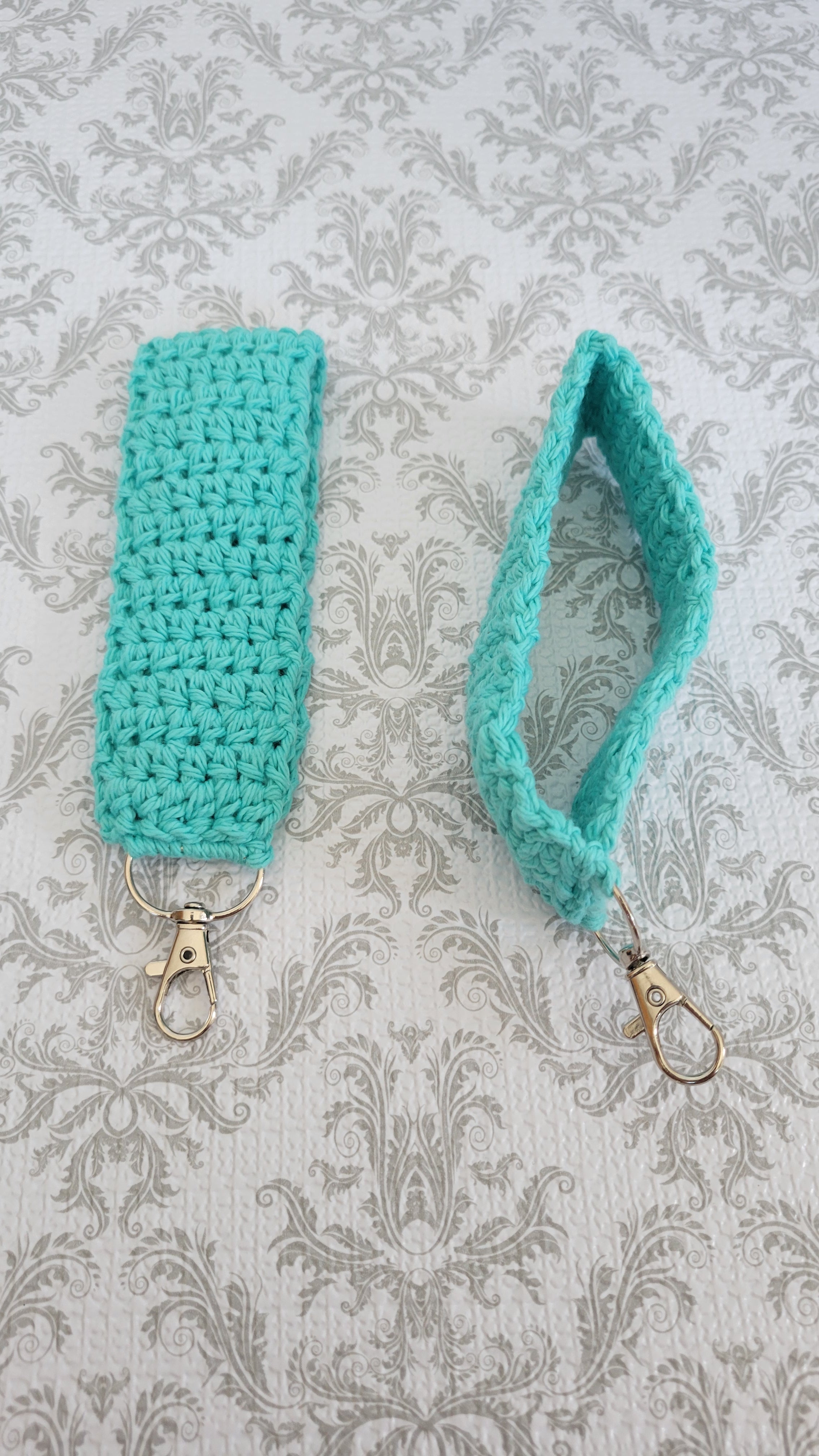 Key Bracelet in Crochet Sytle