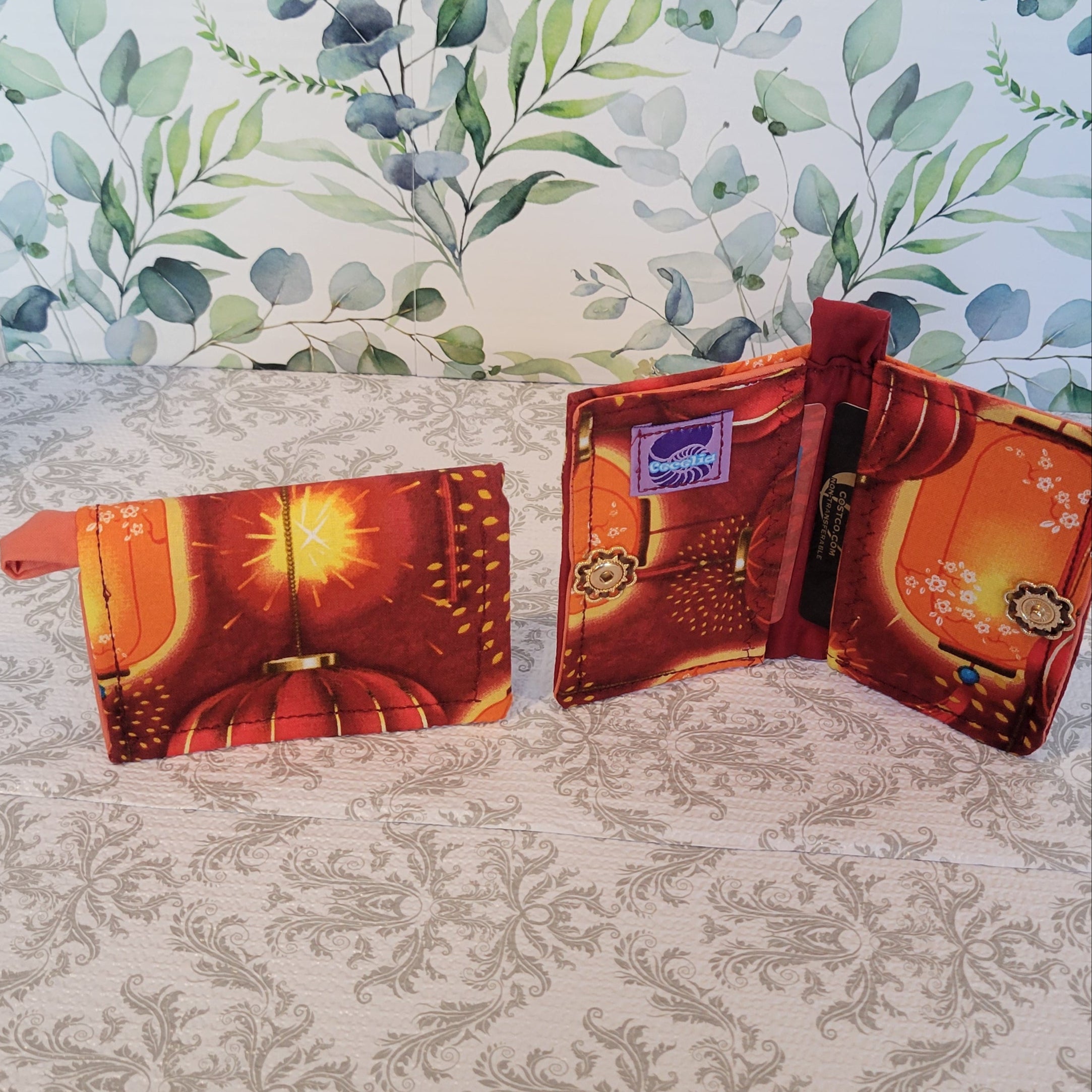 Lantern Festival in Red and Orange in the Javier Wallet Style