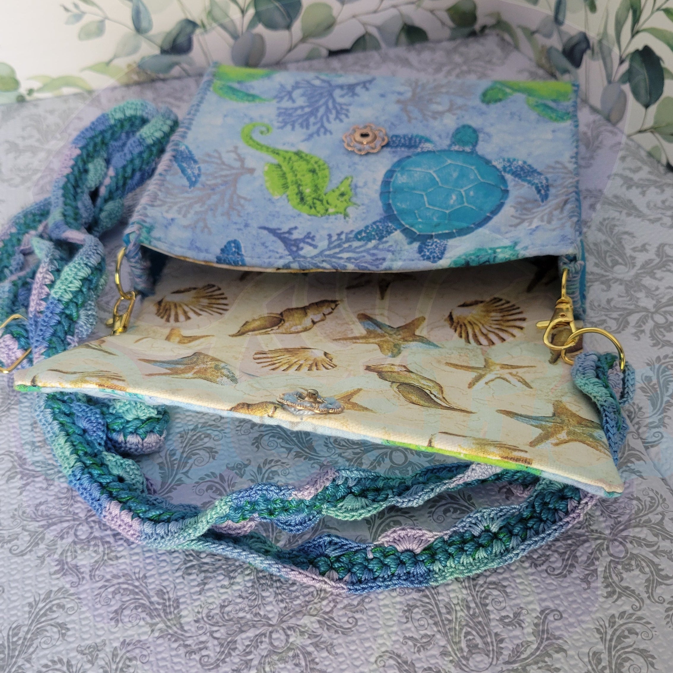 Sea Turtle Flores Purse