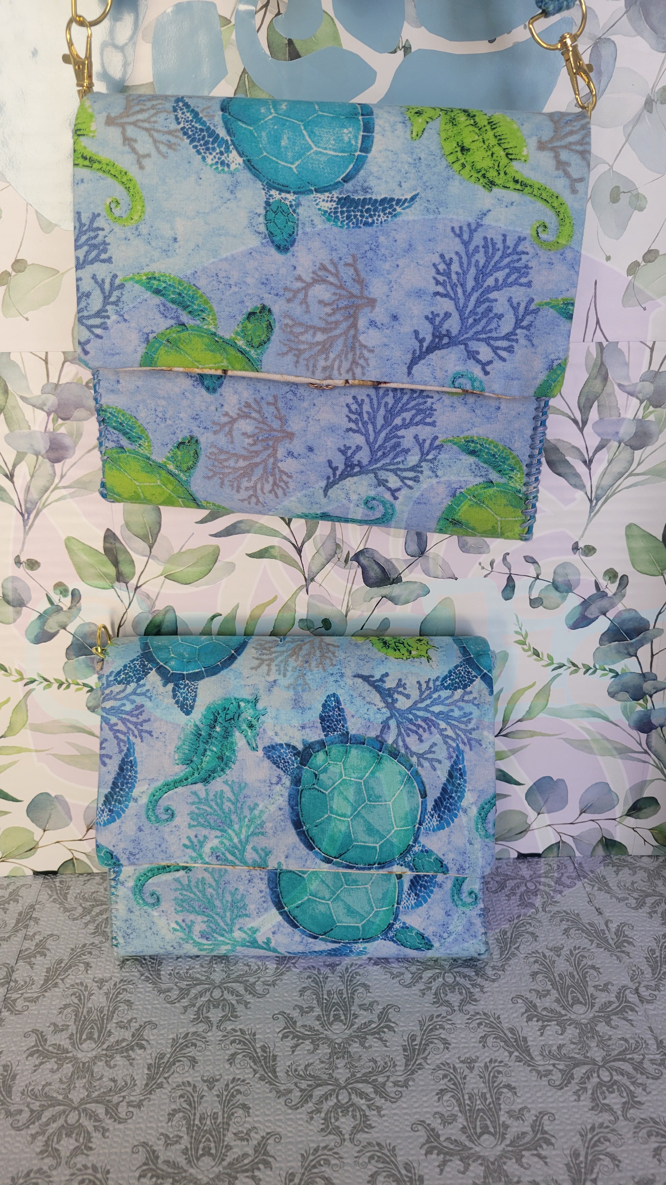 Sea Turtle Flores Purse