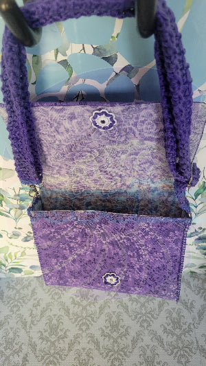Purple Floral Purse in the Flores Style