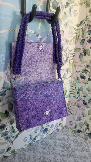 Purple Floral Purse in the Flores Style