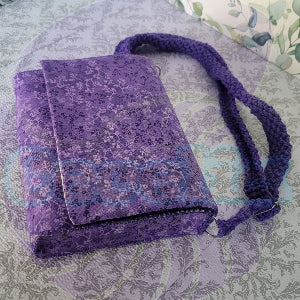 Purple Floral Purse in the Flores Style