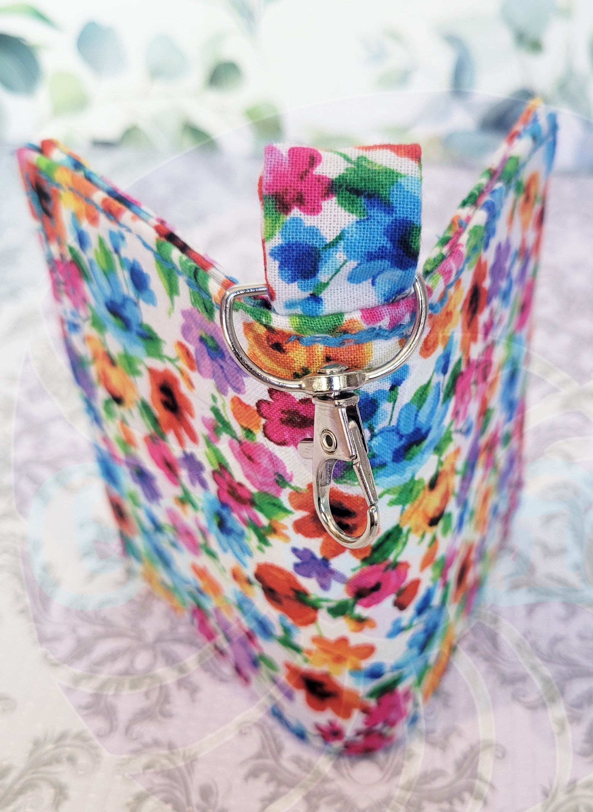 Watercolor Wild Flowers in the Javier Wallet Style