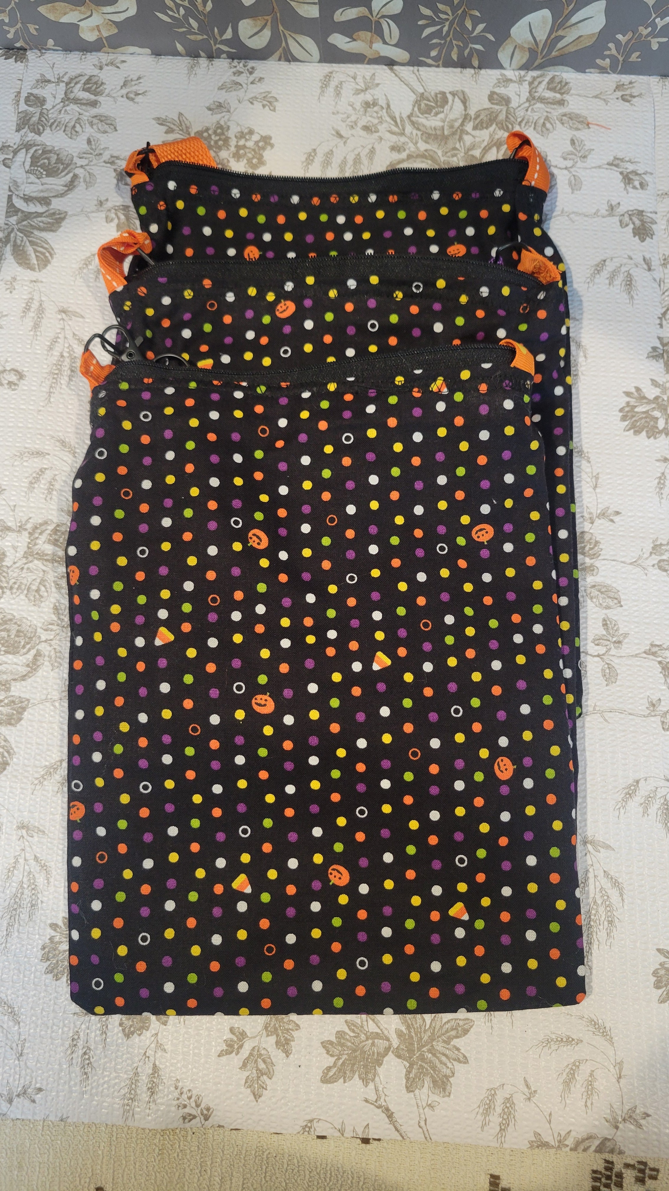 Polka dot purse in a small Size Katie Purse Style