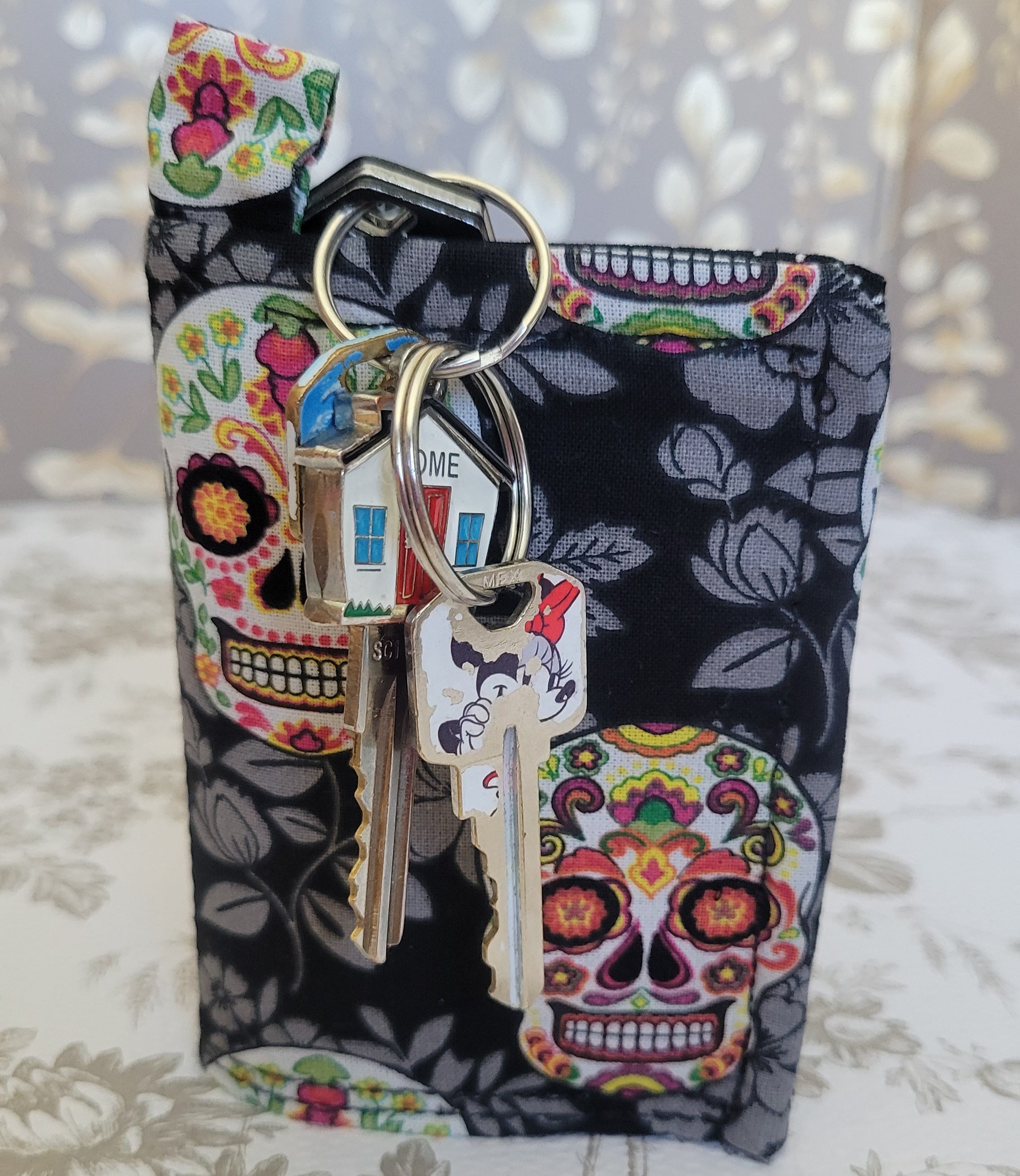 Candy Skull Pattern in Rick Wallet Style