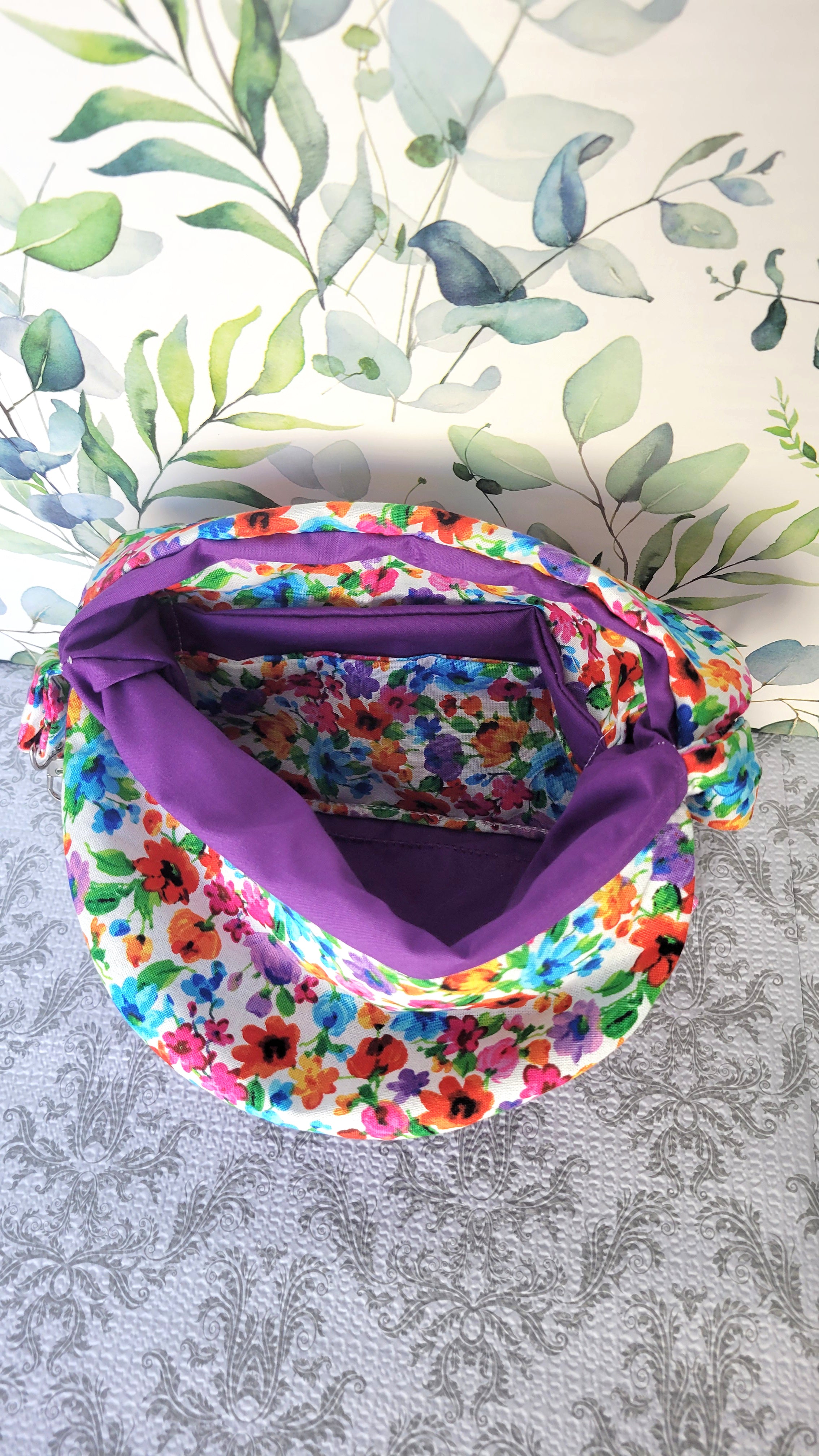 Watercolor Wild flowers in the Conchita purse with Purple Pockets