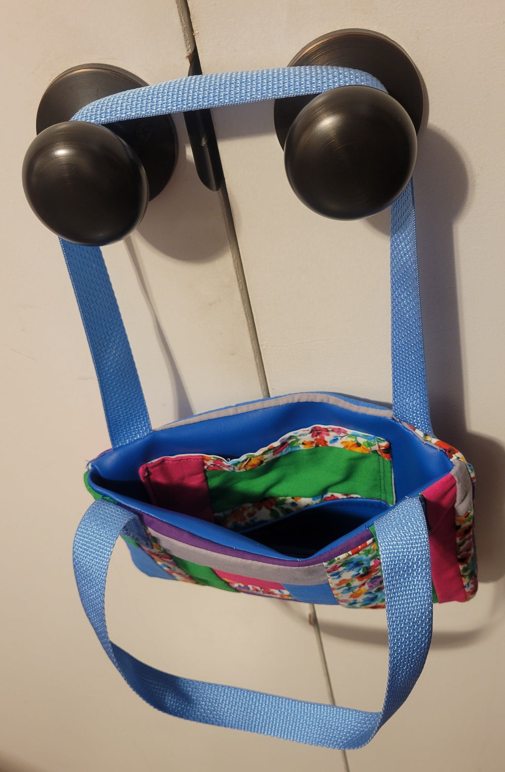 Watercolor Wild Flowers in the Tracy Toe-bag style